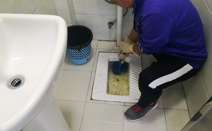 马龙疏通蹲坑